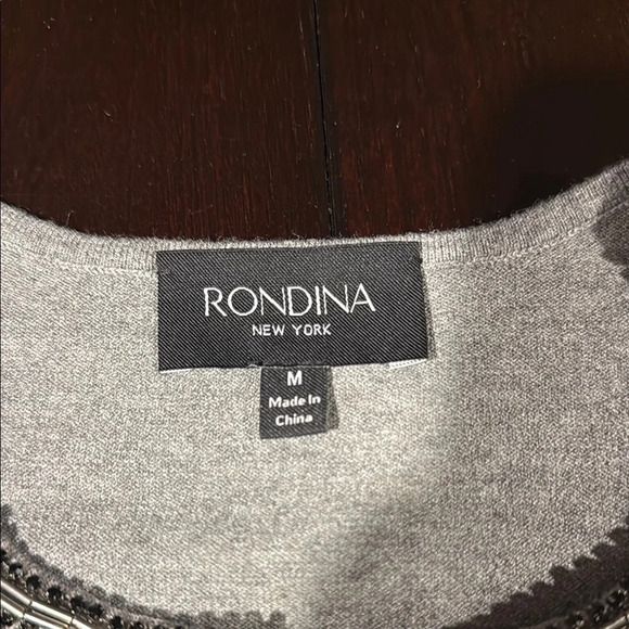 Gray Graphic Embellished Blouse with Bib Collar - Picture 6 of 7